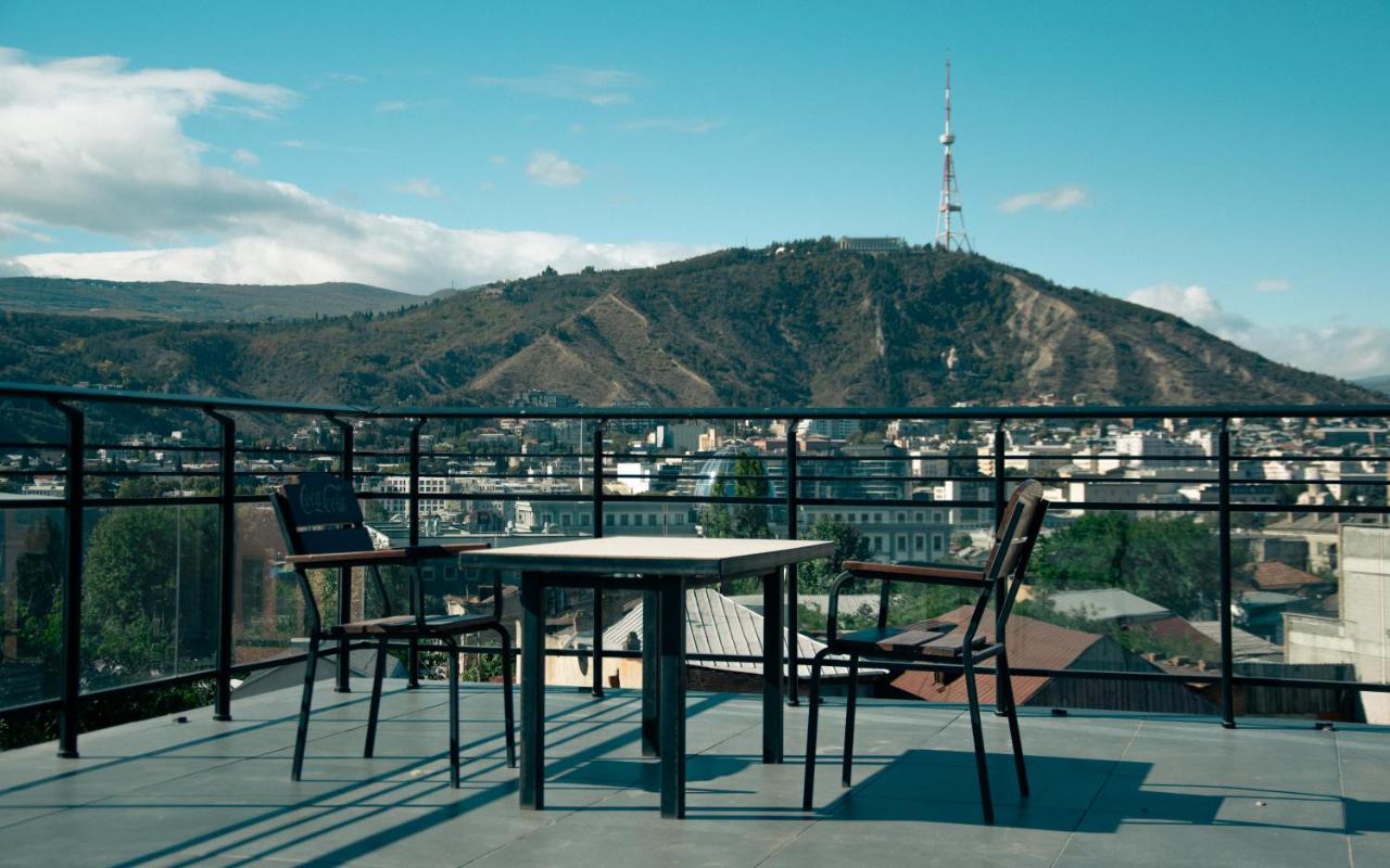 Gallery Inn Tbilisi Exterior photo